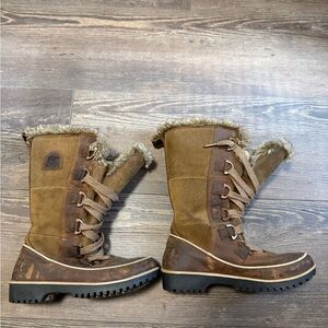 Sorel Tan and Brown Winter Boots
